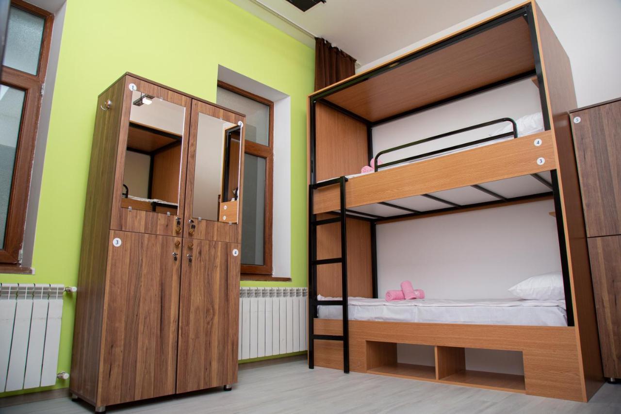 Central Hostel Sheki Exterior foto