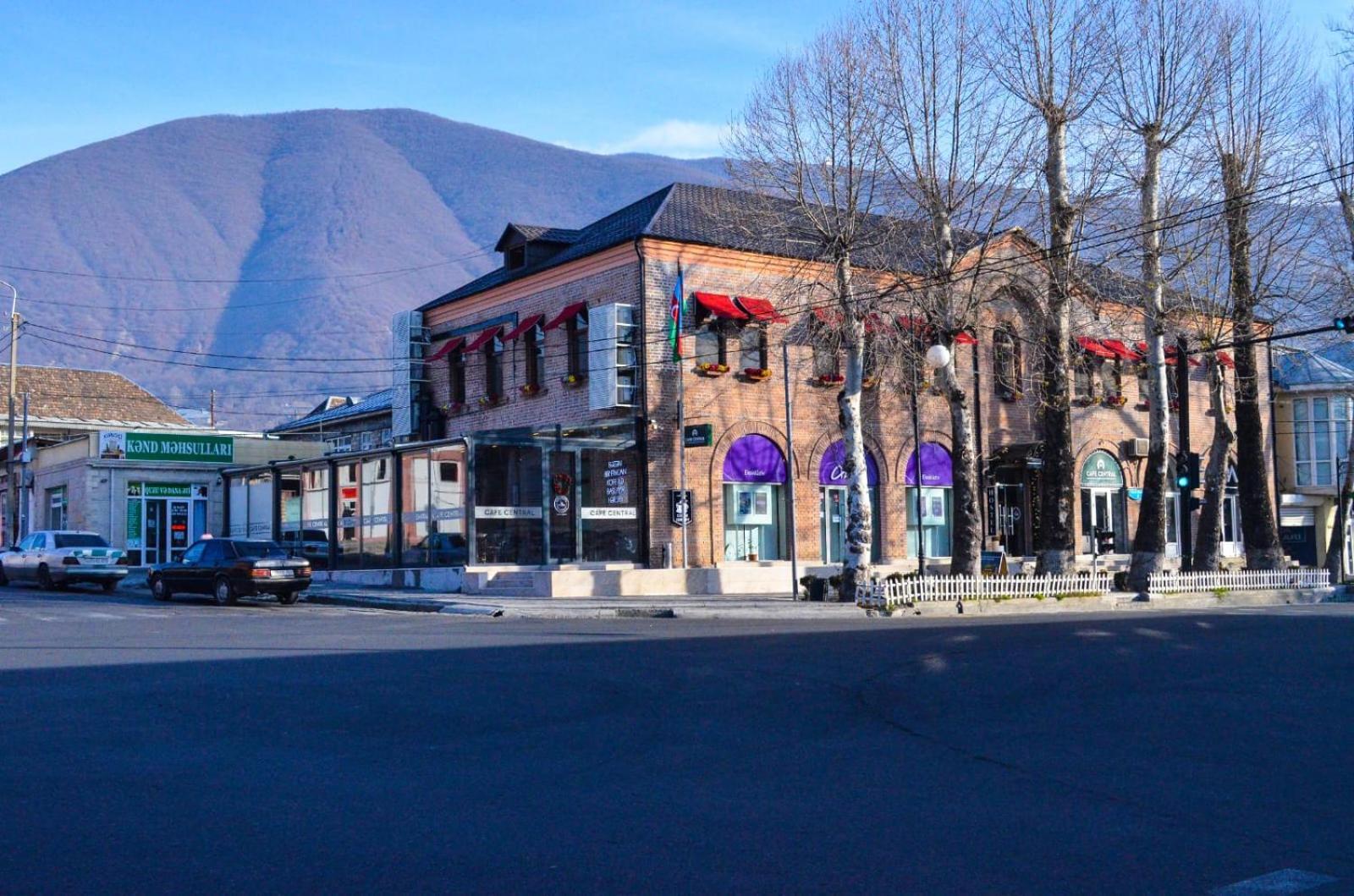 Central Hostel Sheki Exterior foto